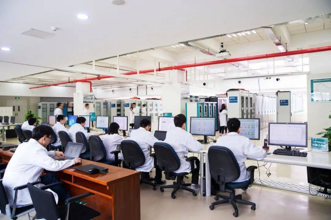 中國遠(yuǎn)海風(fēng)電并網(wǎng)技術(shù)與實(shí)踐 國網(wǎng)經(jīng)濟(jì)技術(shù)研究院院長潘爾生的洞見